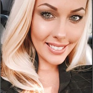 🌻Meet your Posher, Jamie🌻